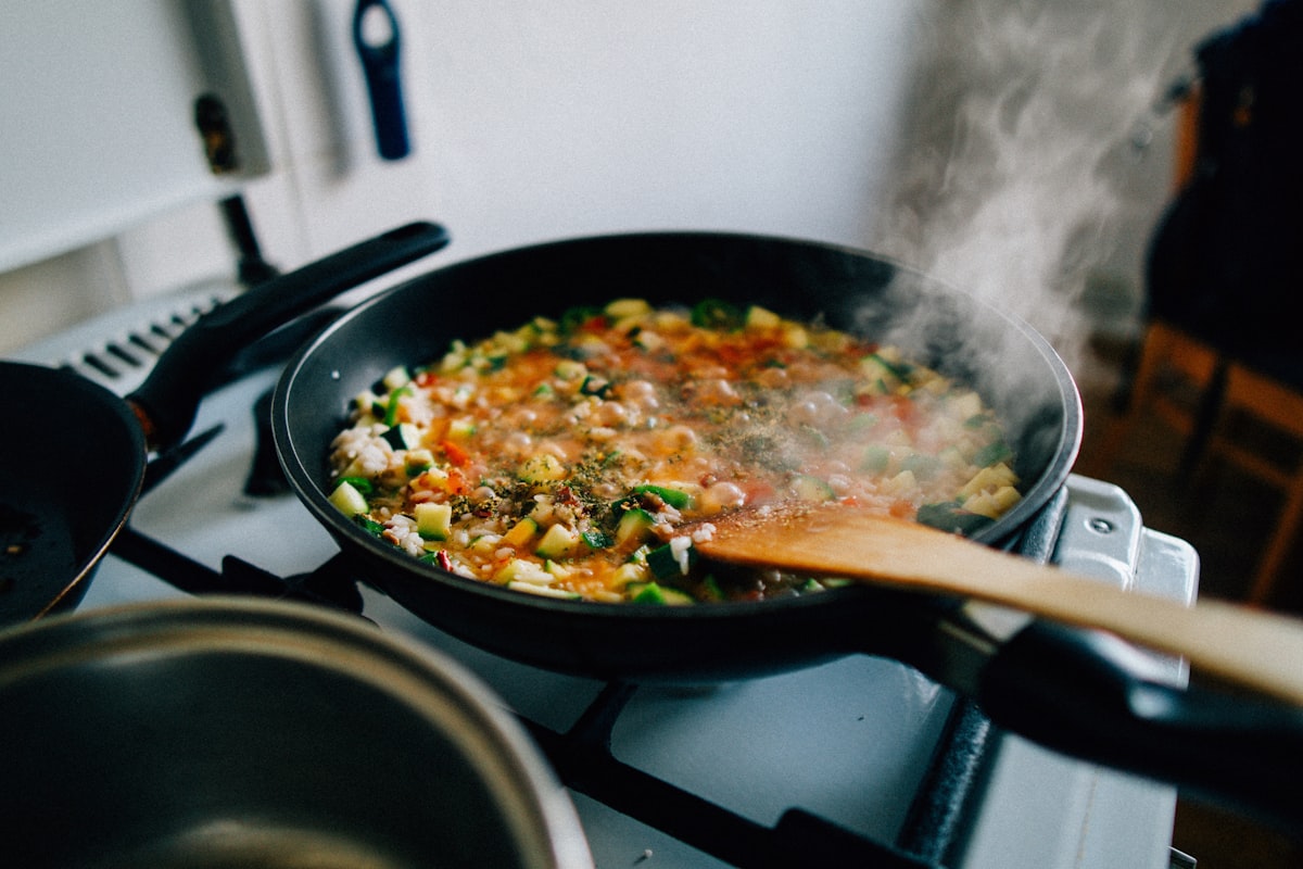 Steaming vegetables for maximum nutrient retention